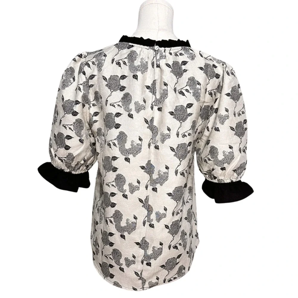 Voy NWT Black White Jacquard Rose Print Puff Sleeve Blouse Small Romantic - Picture 5 of 9